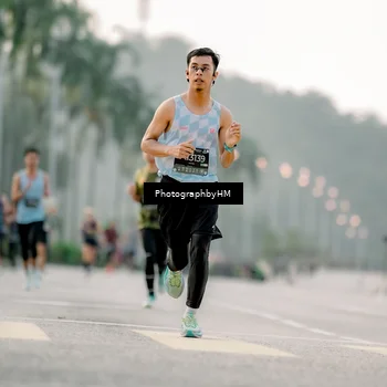 Runner Photo 6658811