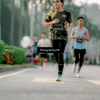 Runner Photo 6658838