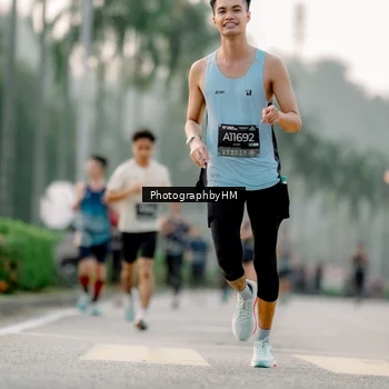 Runner Photo 6658859