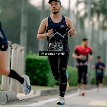 Runner Photo 6658915