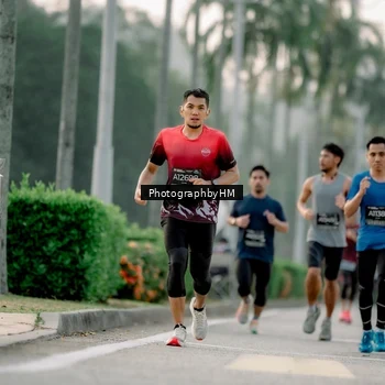 Runner Photo 6658924