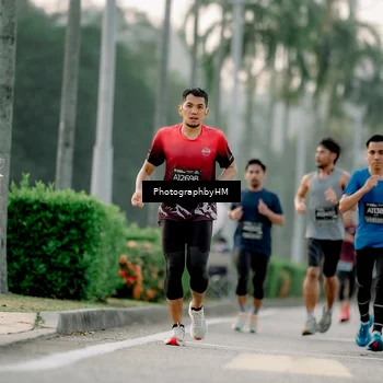 Runner Photo 6658934