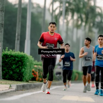 Runner Photo 6658936