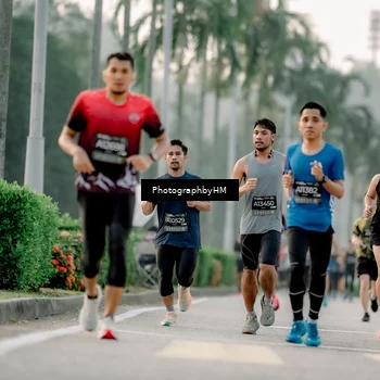 Runner Photo 6658945