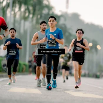 Runner Photo 6658948