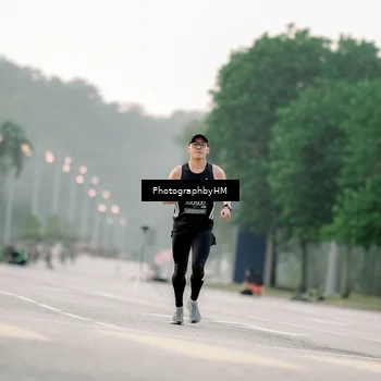 Runner Photo 6658972