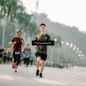 Runner Photo 6658987