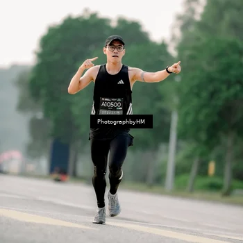 Runner Photo 6658992