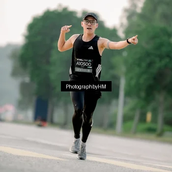 Runner Photo 6658995