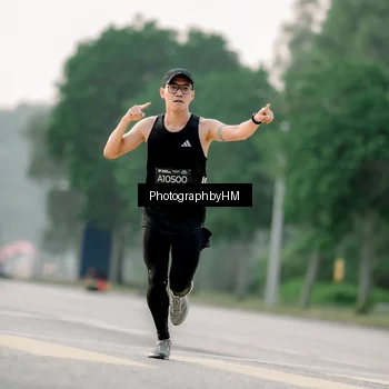 Runner Photo 6659002