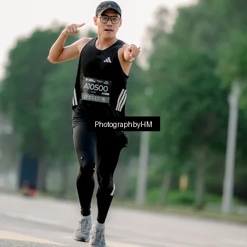 Runner Photo 6659004