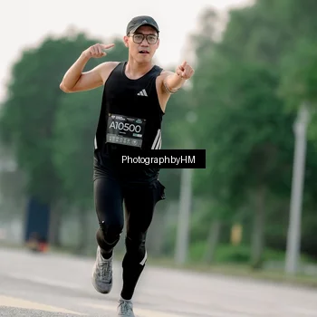 Runner Photo 6659005