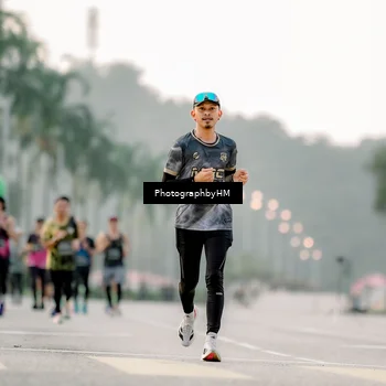 Runner Photo 6659054