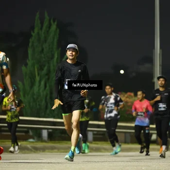 Runner Photo 6659089