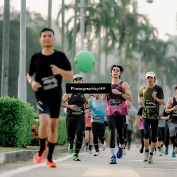 Runner Photo 6659107