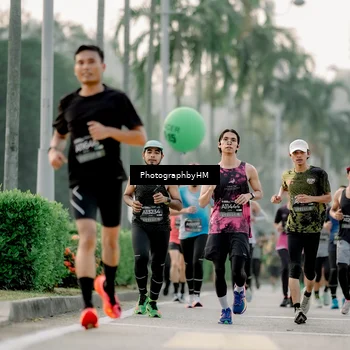 Runner Photo 6659109