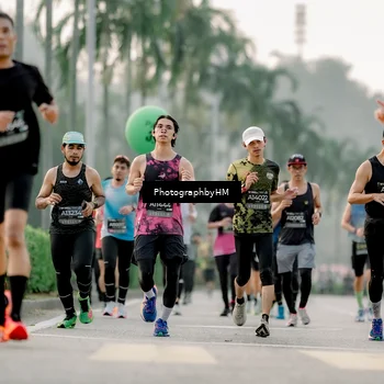 Runner Photo 6659111