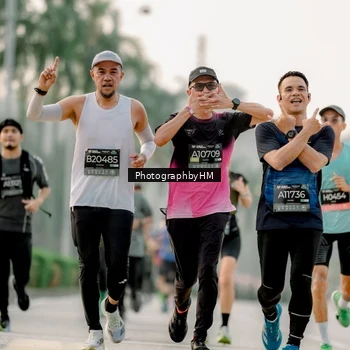 Runner Photo 6659165
