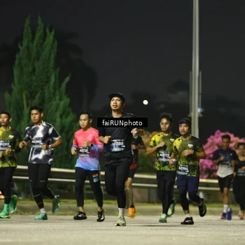 Runner Photo 6659169