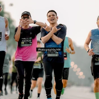 Runner Photo 6659190