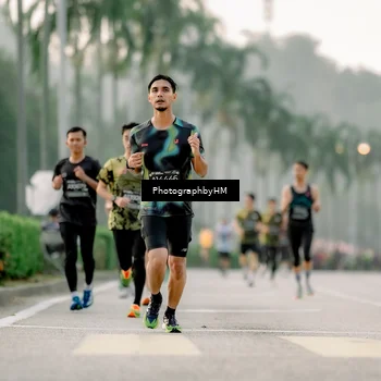 Runner Photo 6659377