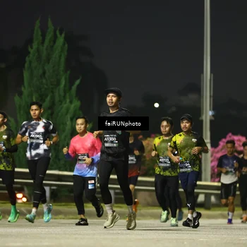 Runner Photo 6659393