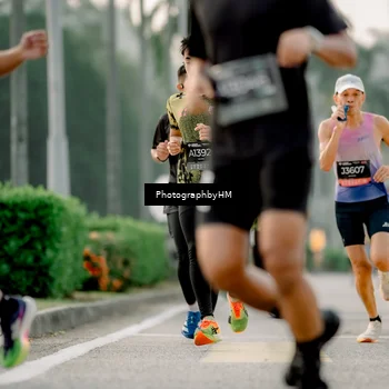 Runner Photo 6659400