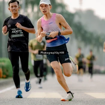 Runner Photo 6659432