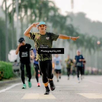 Runner Photo 6659463