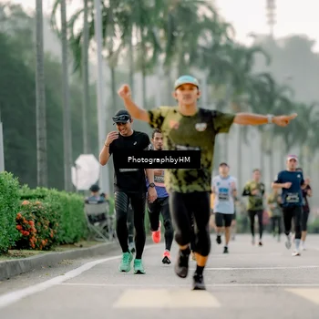 Runner Photo 6659464