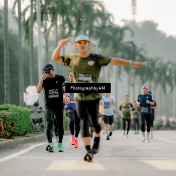 Runner Photo 6659465