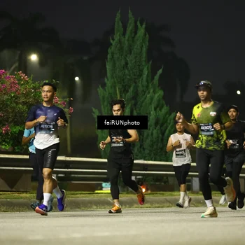 Runner Photo 6659468