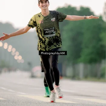 Runner Photo 6659497