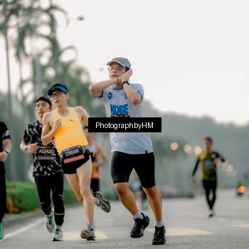 Runner Photo 6659548