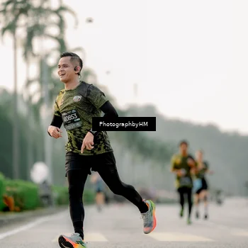 Runner Photo 6659596