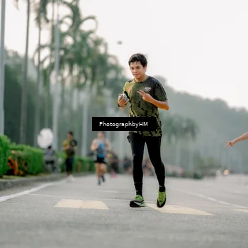 Runner Photo 6659599