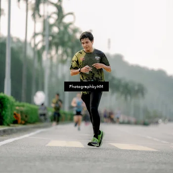 Runner Photo 6659602