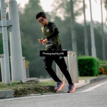 Runner Photo 6659673