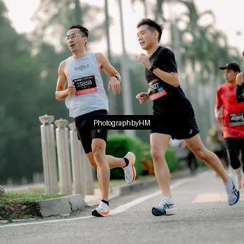 Runner Photo 6659709