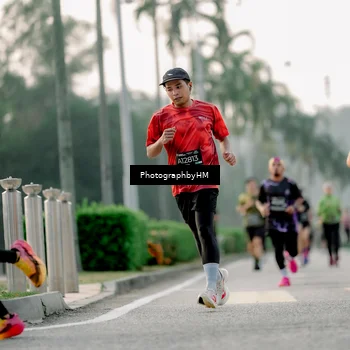 Runner Photo 6659717