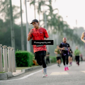 Runner Photo 6659718