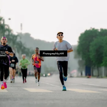 Runner Photo 6659732
