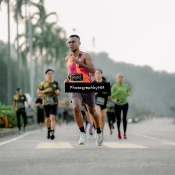 Runner Photo 6659758