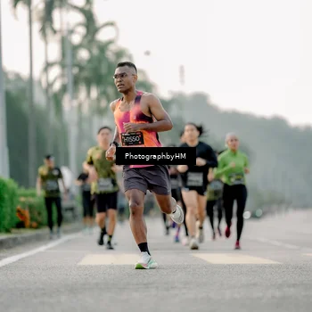Runner Photo 6659762