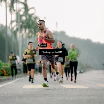 Runner Photo 6659763