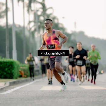 Runner Photo 6659764