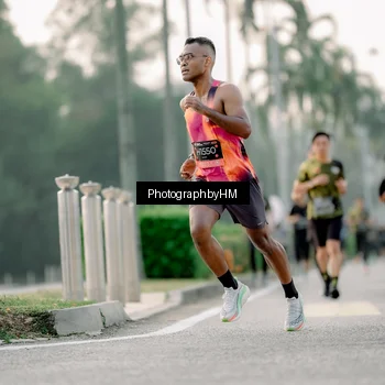 Runner Photo 6659772