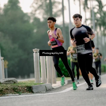 Runner Photo 6659845