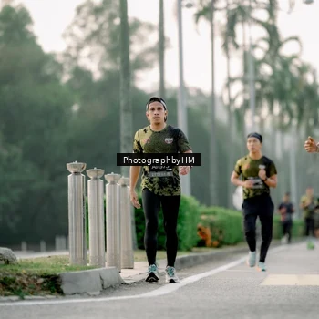 Runner Photo 6659873
