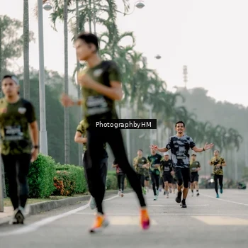 Runner Photo 6659875